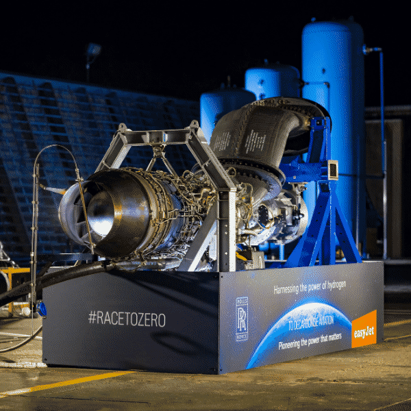 World’s first test of hydrogen jet engine
