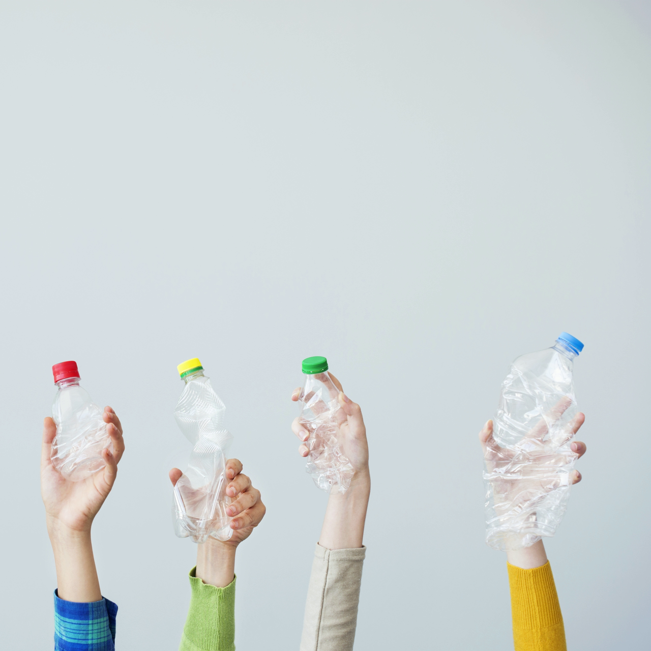 Upcycling plastics into liquids that can store hydrogen energy