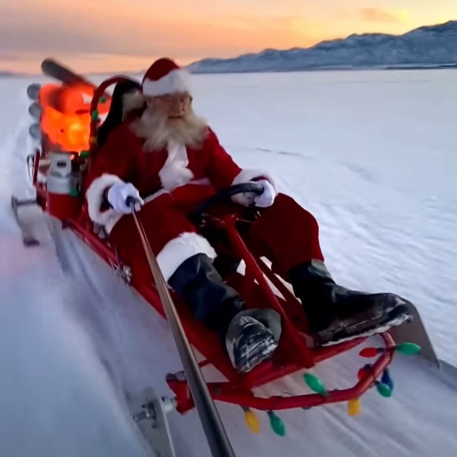 Santa’s upgrade: Pulsejet-powered sled