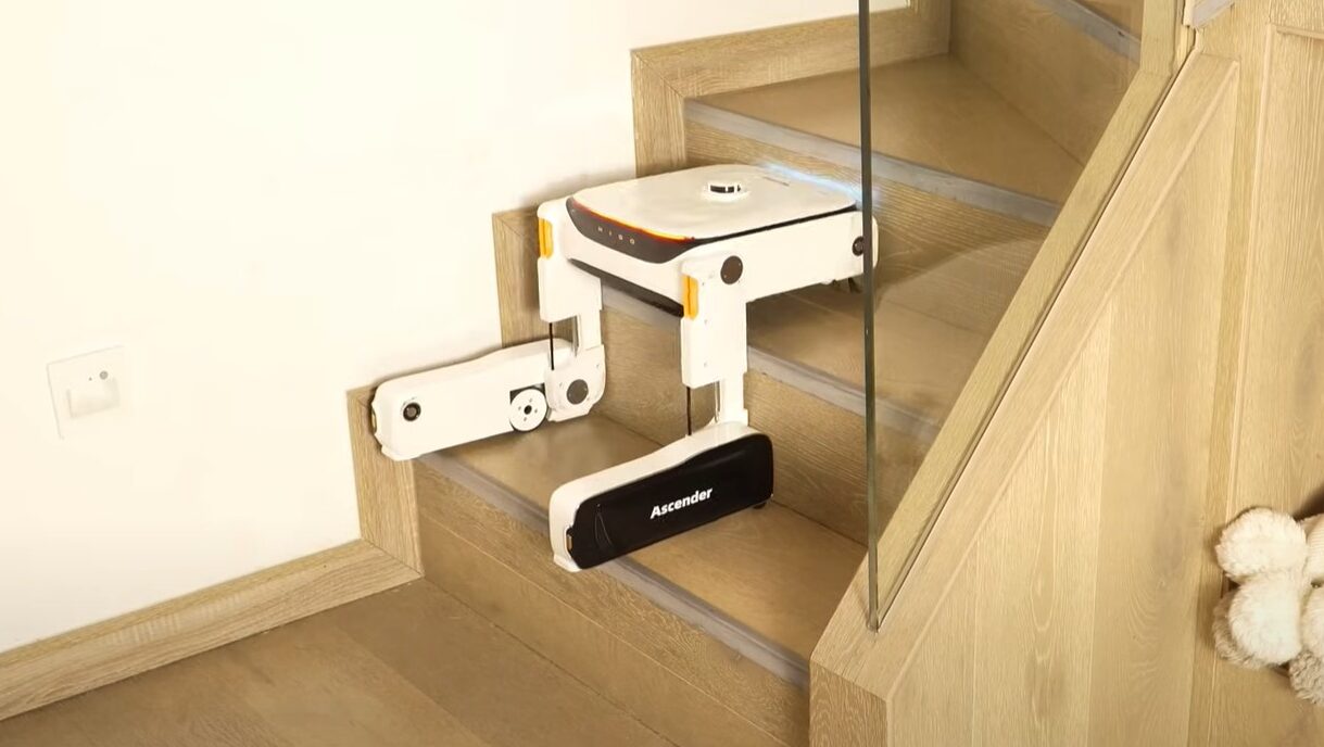 Stair-climbing vacuum bot bags over $2m in crowdfunding